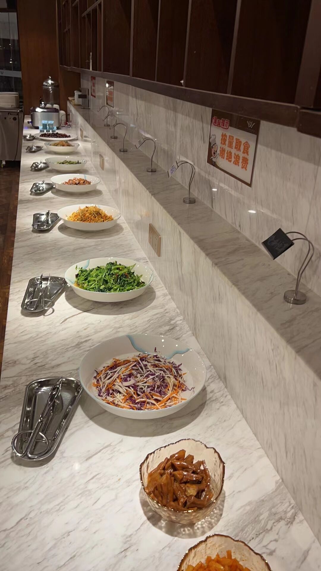 Free daily self-serve breakfast