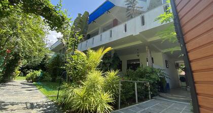 Walking distance to the beach. Cheap hotel recommended for solo travelers and couples. Japanese staff members are also available.