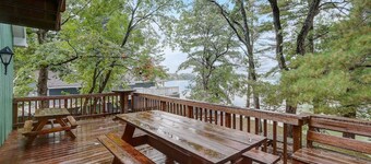 Pine Bay Lodge - Lakefront