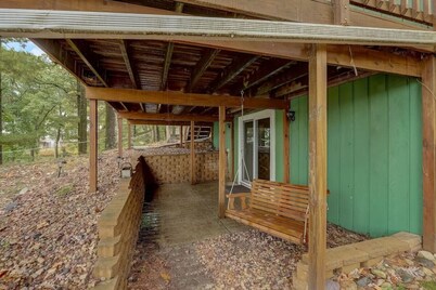 Pine Bay Lodge - Lakefront