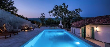 Seasonal outdoor pool