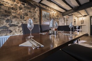 Restaurant - Cromwell Arms (Newton Abbot)