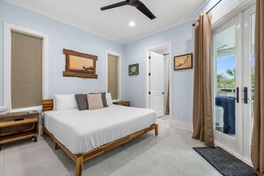 5 chambres, bureau, fer et planche à repasser, lit parapluie