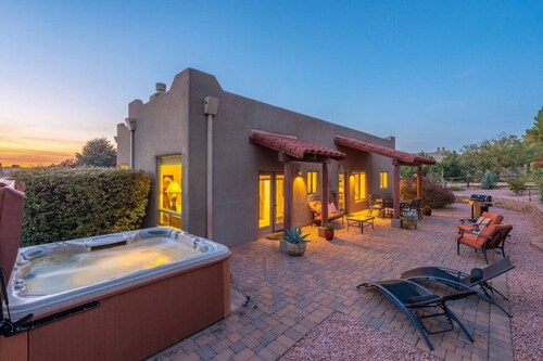 Indian Cliffs - Trail Haven House