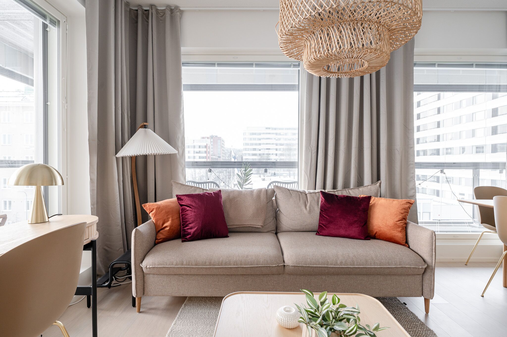 Deluxe Apartment | Living area | 60-inch LED TV with cable channels, heated floors