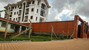 Exterior - Enchanted Parkland Hills Stays (Kampala)