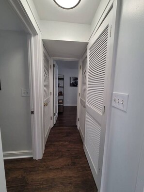 Interior - Private Getaway In Midtown 2bedroom- SLEEP 5 (Atlanta)