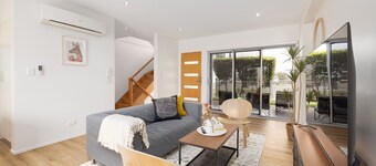 Netflix，Peaceful 3BR Morningside Gem: Cozy Retreat