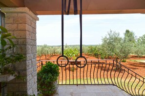 Terrace/patio - Holiday home with full amenities, terrace and garden (Rovinj)