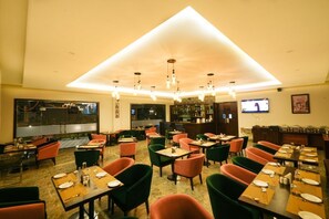 Restaurant - Antaraal Resort And Spa (Palampur)