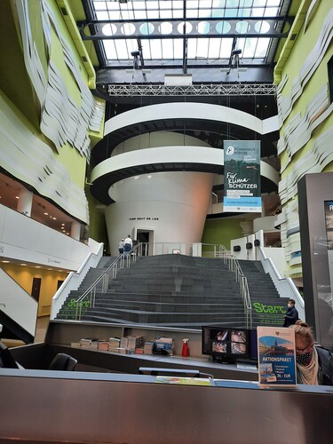 Neu eingerichtete Ferienwohnung, in Bremerhaven,  15 km von der Nordsee