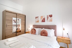 2 slaapkamers, een kluis op de kamer, een strijkplank/strijkijzer