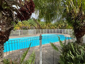 Pool - KANOA LODGE - Spacious apartment, air-conditioned rooms, sea view terrace (SAINT CLAUDE)