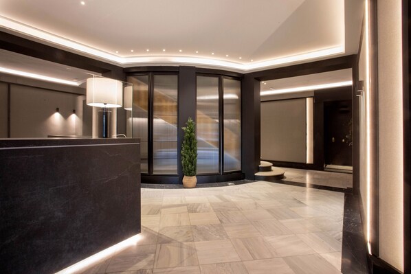 Lobby - Housing Castellana by Sharing Co (Madrid)