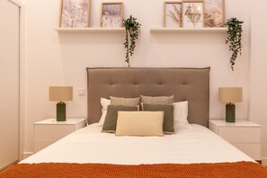 2 bedrooms, iron/ironing board, free WiFi, bed sheets - Housing Prosperidad by Sharing Co (Madrid)