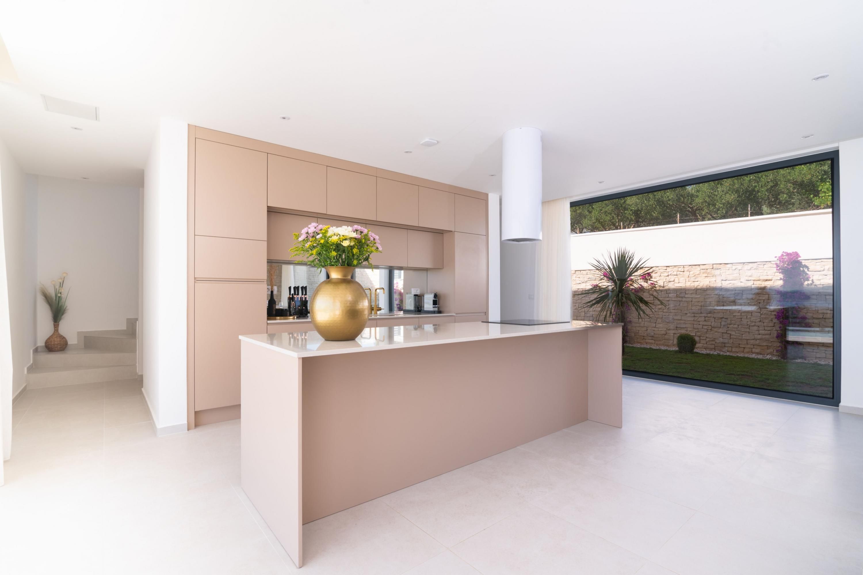 别墅 | 4 多间卧室、隔音