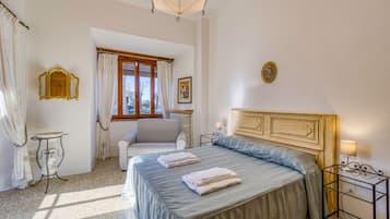 4 bedrooms, WiFi