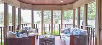 Beautiful backyard, pool, deeded beach rights!