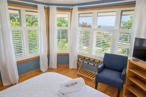 Unclassified image, 3 of 50, button - Beautiful backyard, pool, deeded beach rights! (Truro)