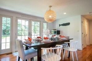 Dining - Roof Deck, Walk to Forest Beach, Fire Pit! (Chatham)