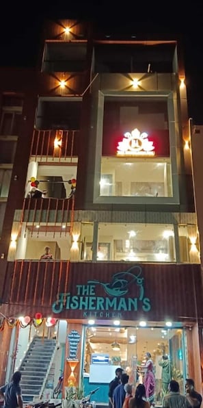 Front of property - The Biswalaxmi Inn (Puri)