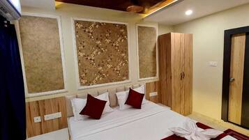 Basic Suite | 1 bedroom, free WiFi