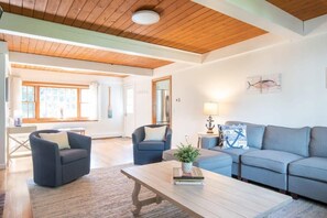 Télévision, espaces bureaux