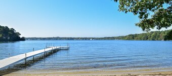 Lake House in Centerville with Private Water Access!