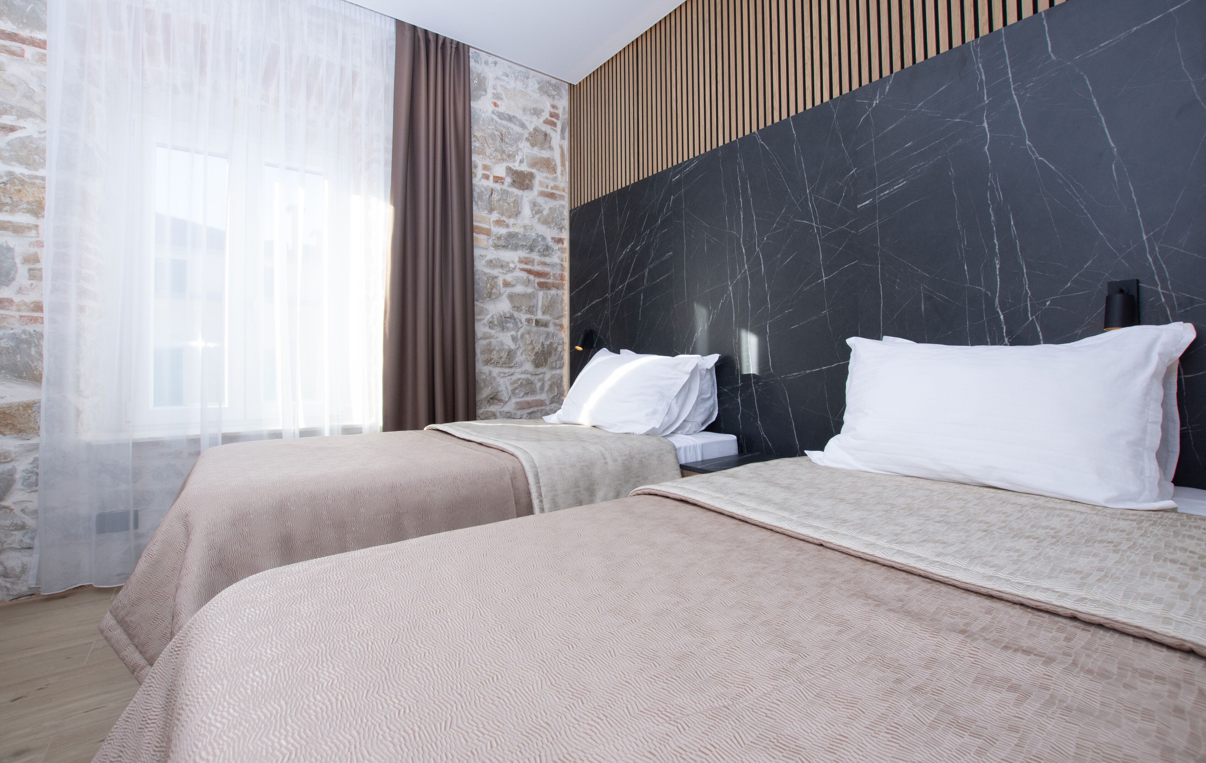 Photo - A Heritage Split