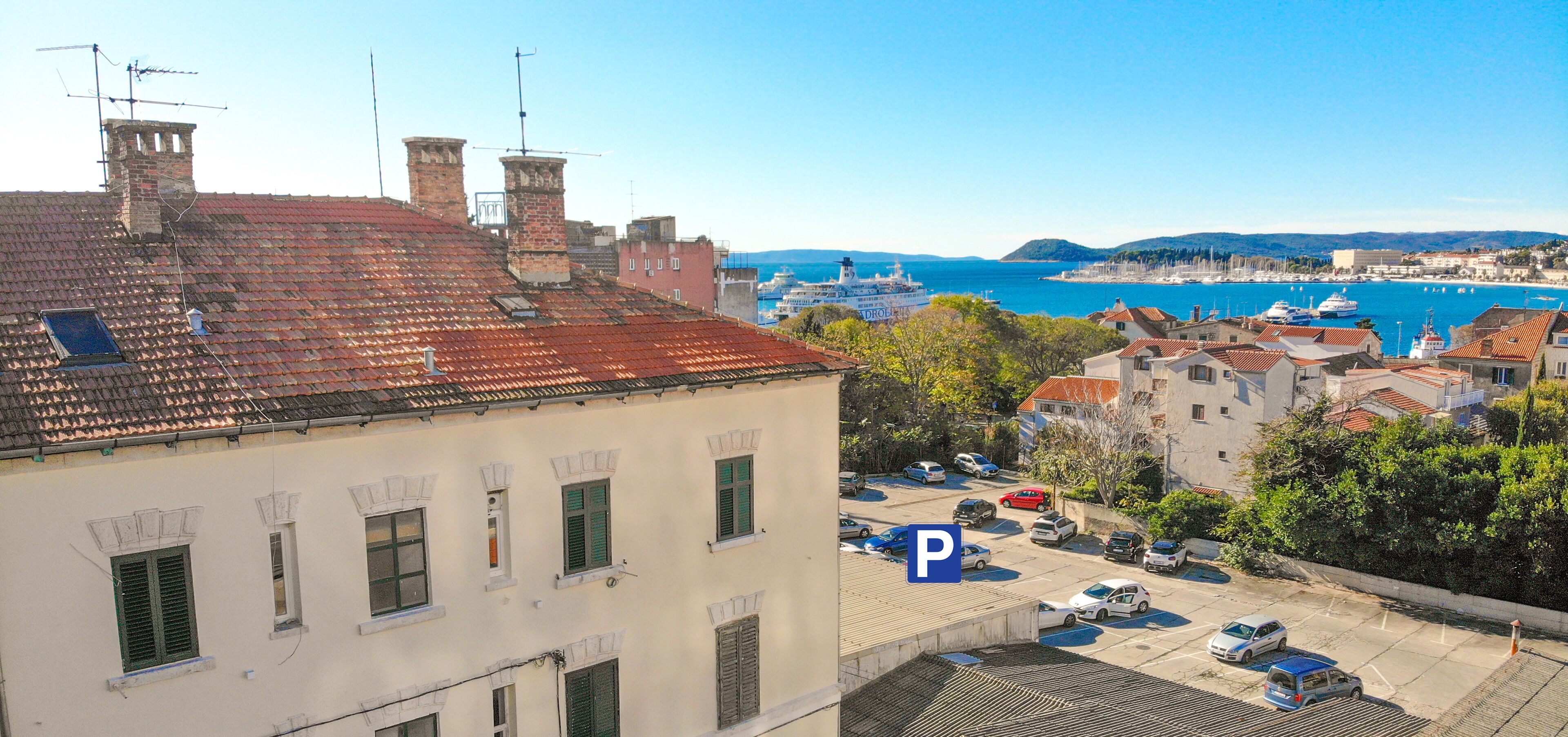 Photo - A Heritage Split