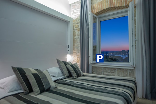 Deluxe Double or Twin Room, Partial Sea View | Premium bedding, memory foam beds, minibar, in-room safe