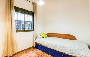2 bedrooms, free WiFi, bed sheets
