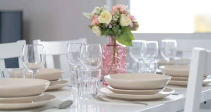 Ziębicka 14D | Apartment for 6 | Balcony | Parking