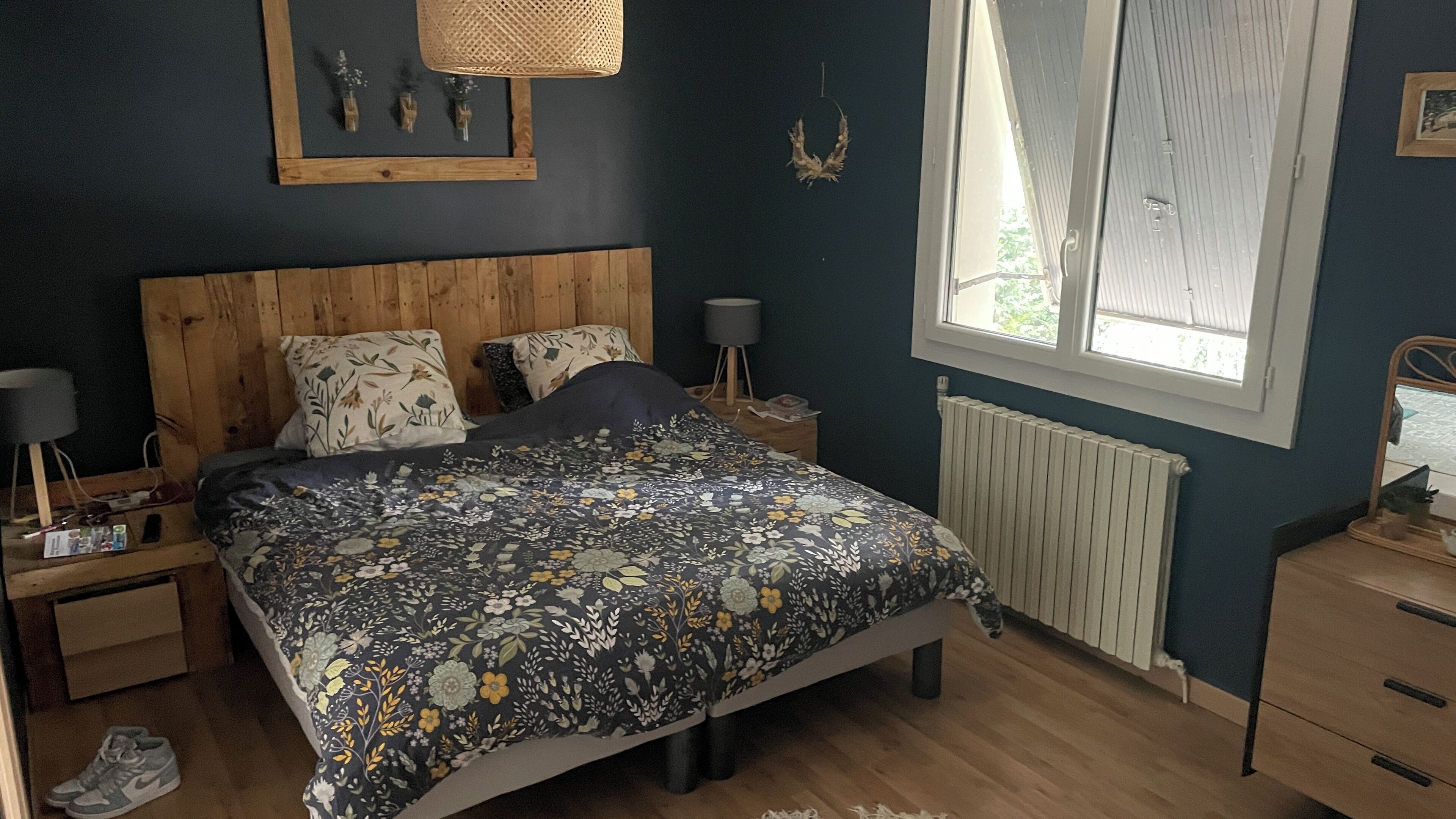 5 chambres, fer et planche à repasser, lit parapluie, Wi-Fi gratuit