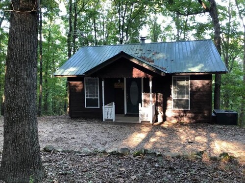 Hiking Trails, Cave, Jetted Tub w/ View, Kitchen