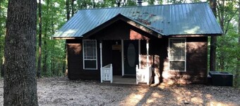 Hiking Trails, Cave, Jetted Tub w/ View, Kitchen
