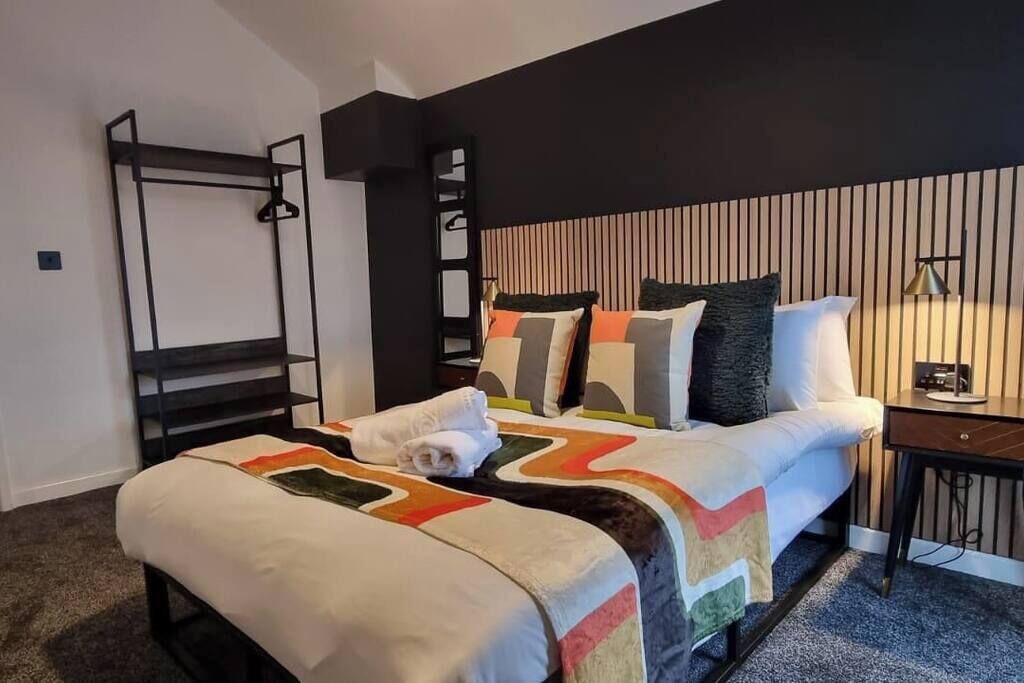 1 bedroom, iron/ironing board, travel cot, WiFi