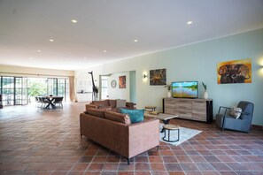 Luxury Villa | Living area