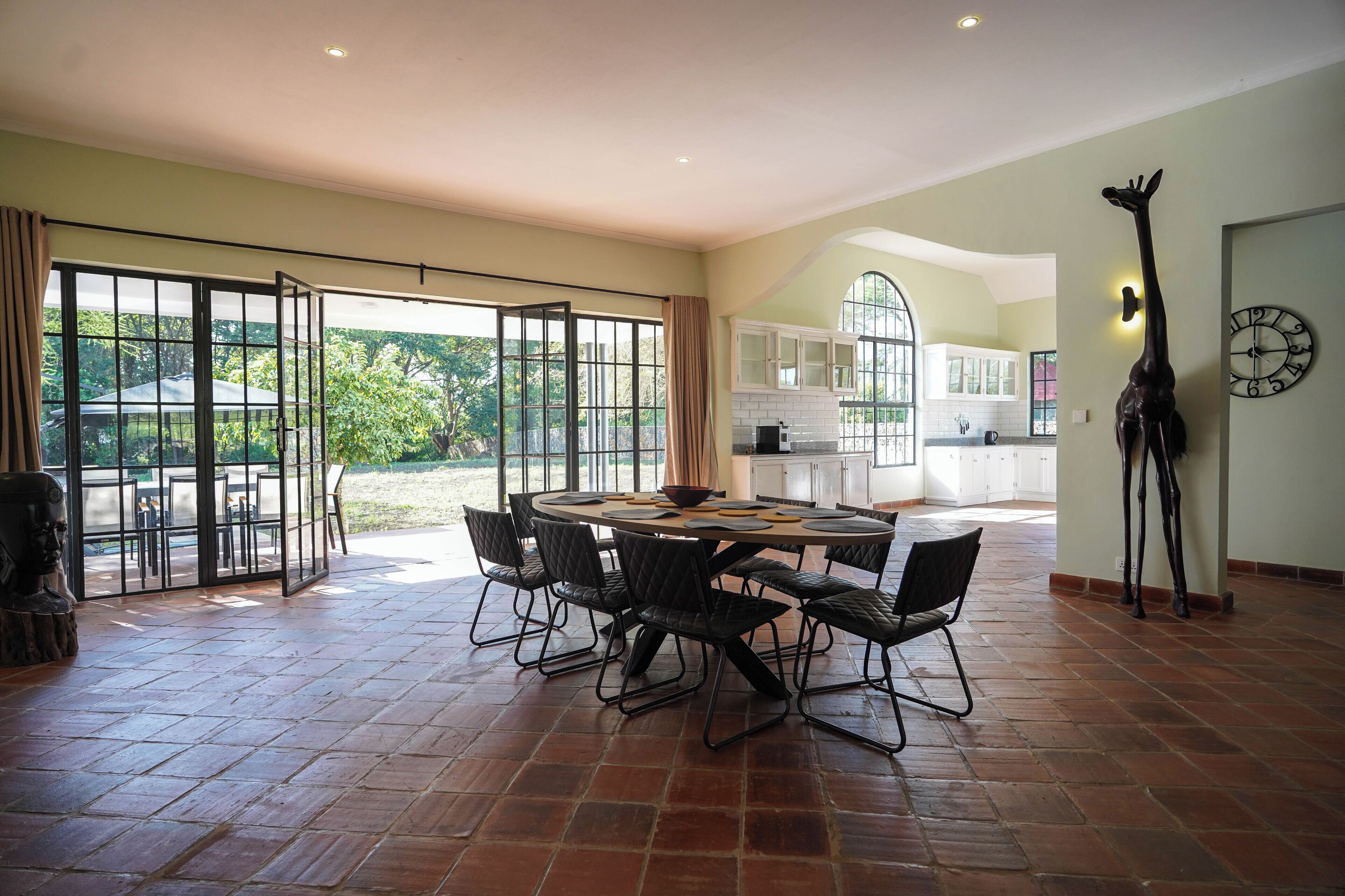 Luxury-Villa | Esszimmer