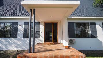 Luxury-Villa | Terrasse/Patio