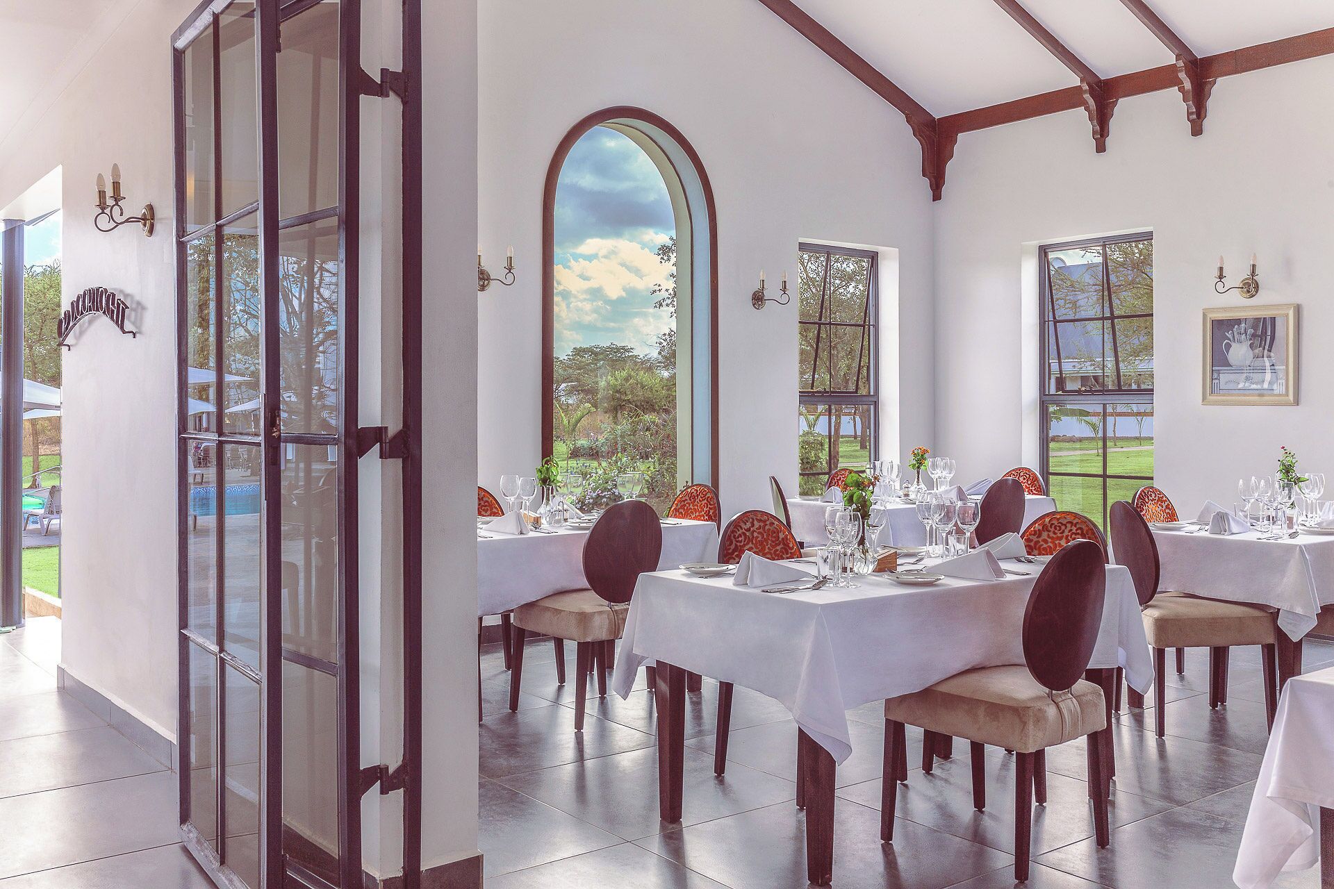 Ferdiglaget frokost er inkludert hver dag