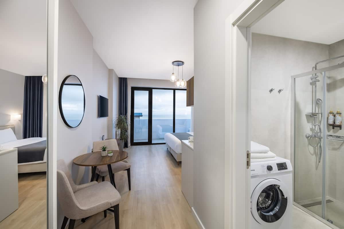 1 bedroom, soundproofing, iron/ironing board, free WiFi