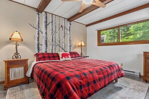 3 soverom, skrivebord, strykejern/-brett og wi-fi (inkludert)