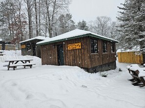 Esterni