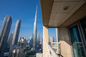 Property grounds - Bellavista - High Floor - 1Bedroom -Full Burj Khalifa & Fountain View - BV 03-39 (Dubai)