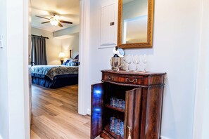 1 Schlafzimmer, Bügeleisen/Bügelbrett, Reisekinderbett, kostenloses WLAN