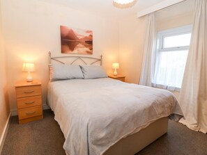 3 Schlafzimmer, individuell dekoriert, individuell eingerichtet