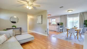 Casa (3 Bedrooms) | Parte interna