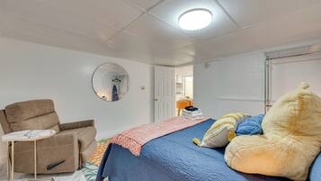 Apartment (1 Bedroom) | Interior