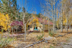 House (2 Bedrooms) | Interior - Riverside Retreat w/ Screened Porch: 6 Mi to Taos! (Taos)